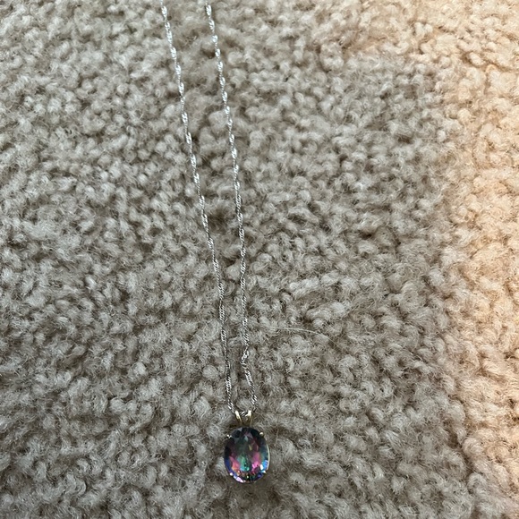 Alexandrite Necklace - Picture 1 of 12